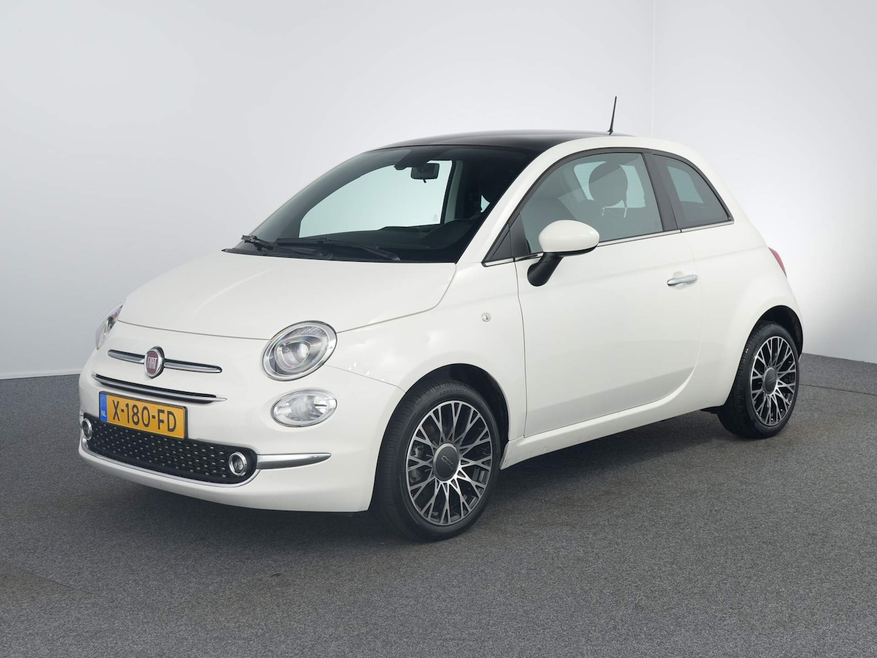 Fiat 500 - 1.0 Hybrid Dolcevita 1.0 Hybrid Dolcevita - AutoWereld.nl