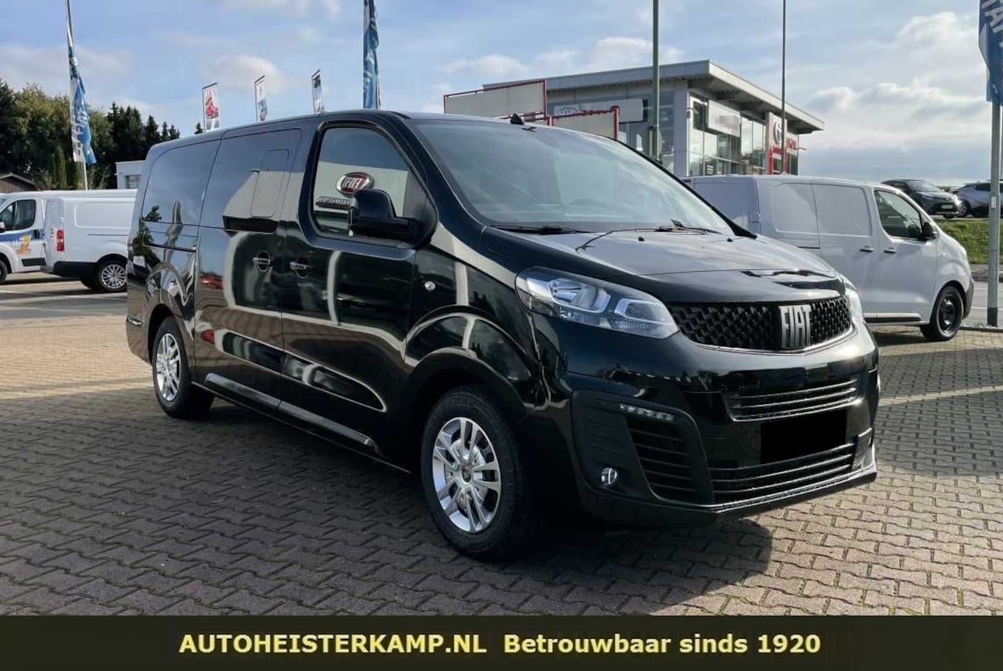 Fiat E-Scudo Combi - L3H1 75kWh 31.400 EX BTW Camera Apple CarPlay Android Auto - AutoWereld.nl