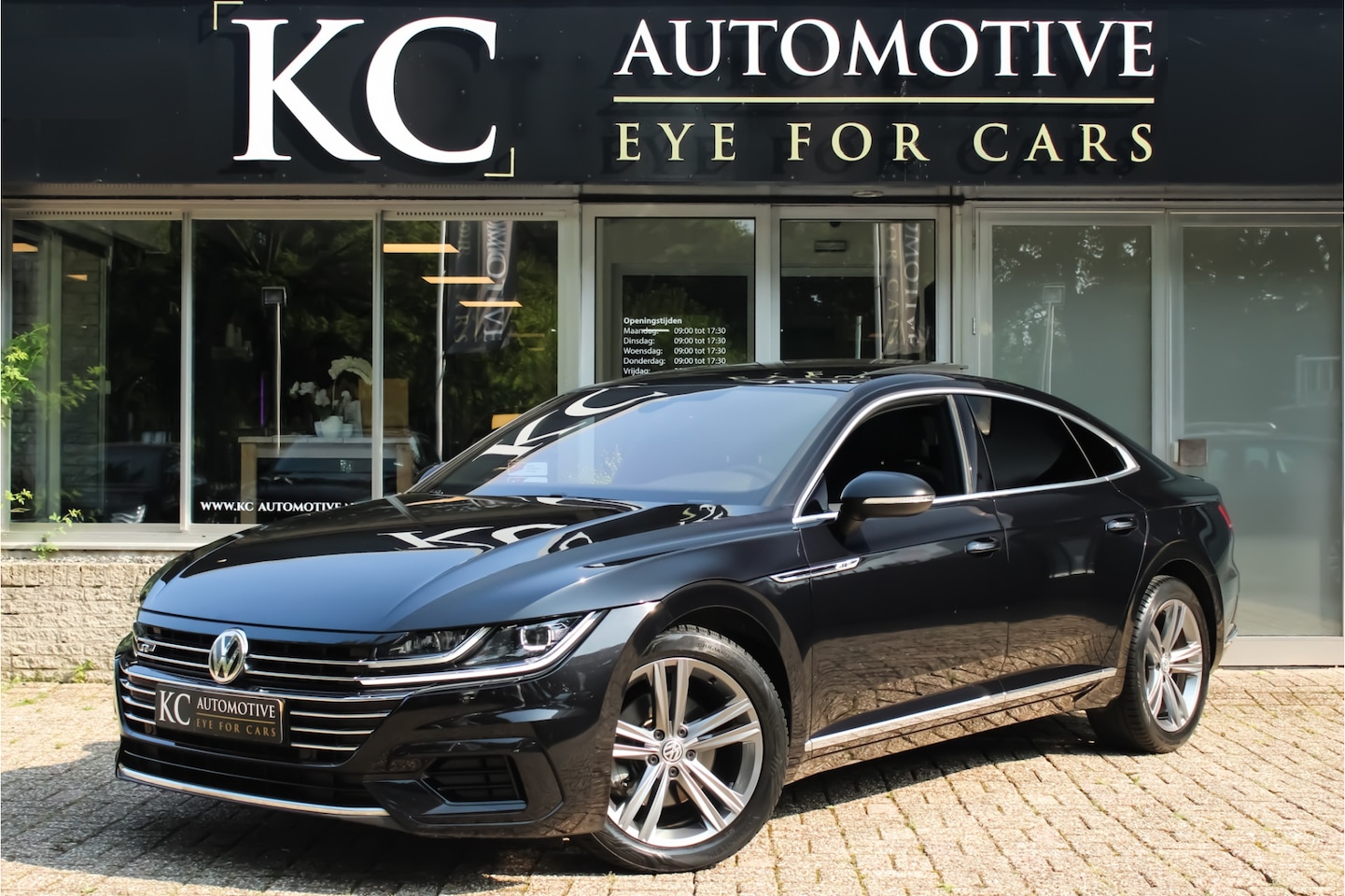 Volkswagen Arteon - 1.5TSi Aut. Business R-Line | VAN: 24.950,- VOOR 23.999,- EINDEJAARSVOORDEEL: 951,- Pano | - AutoWereld.nl