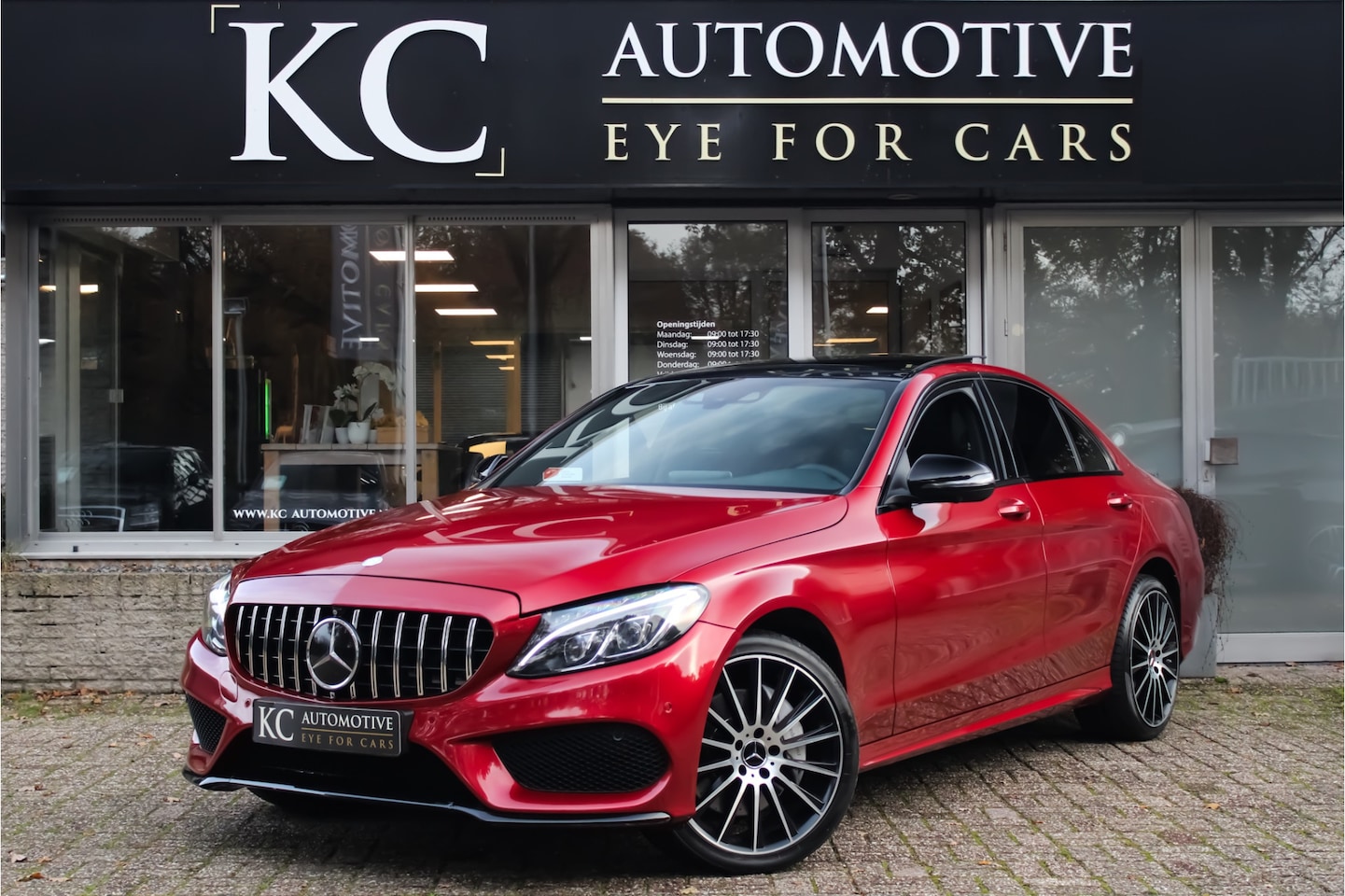 Mercedes-Benz C-klasse - 400 4MATIC AMG | VAN: 27.950,- VOOR 26.324,- EINDEJAARSVOORDEEL: 1.626,- Pano | Sfeer | 36 - AutoWereld.nl