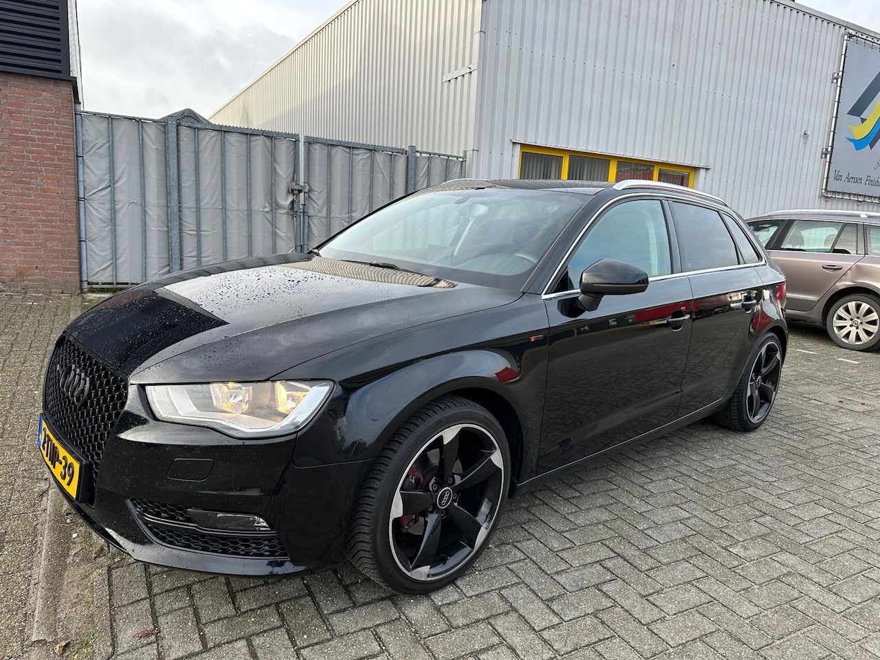 Audi A3 Sportback - 1.4 TFSI Attraction Pro Line g-tron - AutoWereld.nl