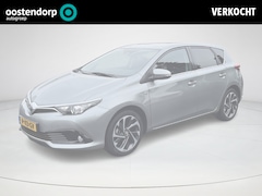 Toyota Auris - 1.8 Hybrid Dynamic Go | Navigatie | Achteruitrijcamera