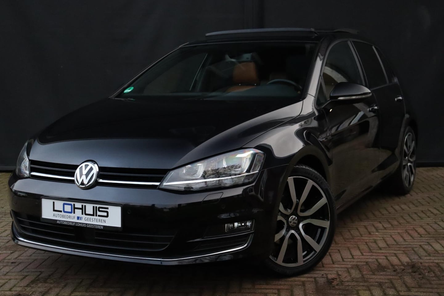 Volkswagen Golf - 1.4 TSI Business Edition R Connected 1.4 TSI Business Edition R Connected - AutoWereld.nl