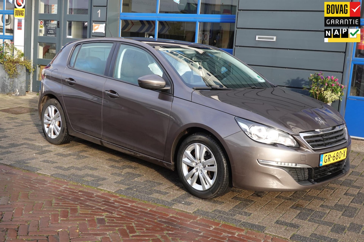 Peugeot 308 - 1.2 PureTech Active RIJKLAARPRIJS - AutoWereld.nl