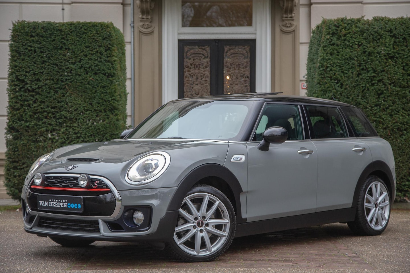 MINI Clubman - Mini 2.0 Cooper S Chili JCW Pakket | Trekhaak | Pano | JCW - AutoWereld.nl