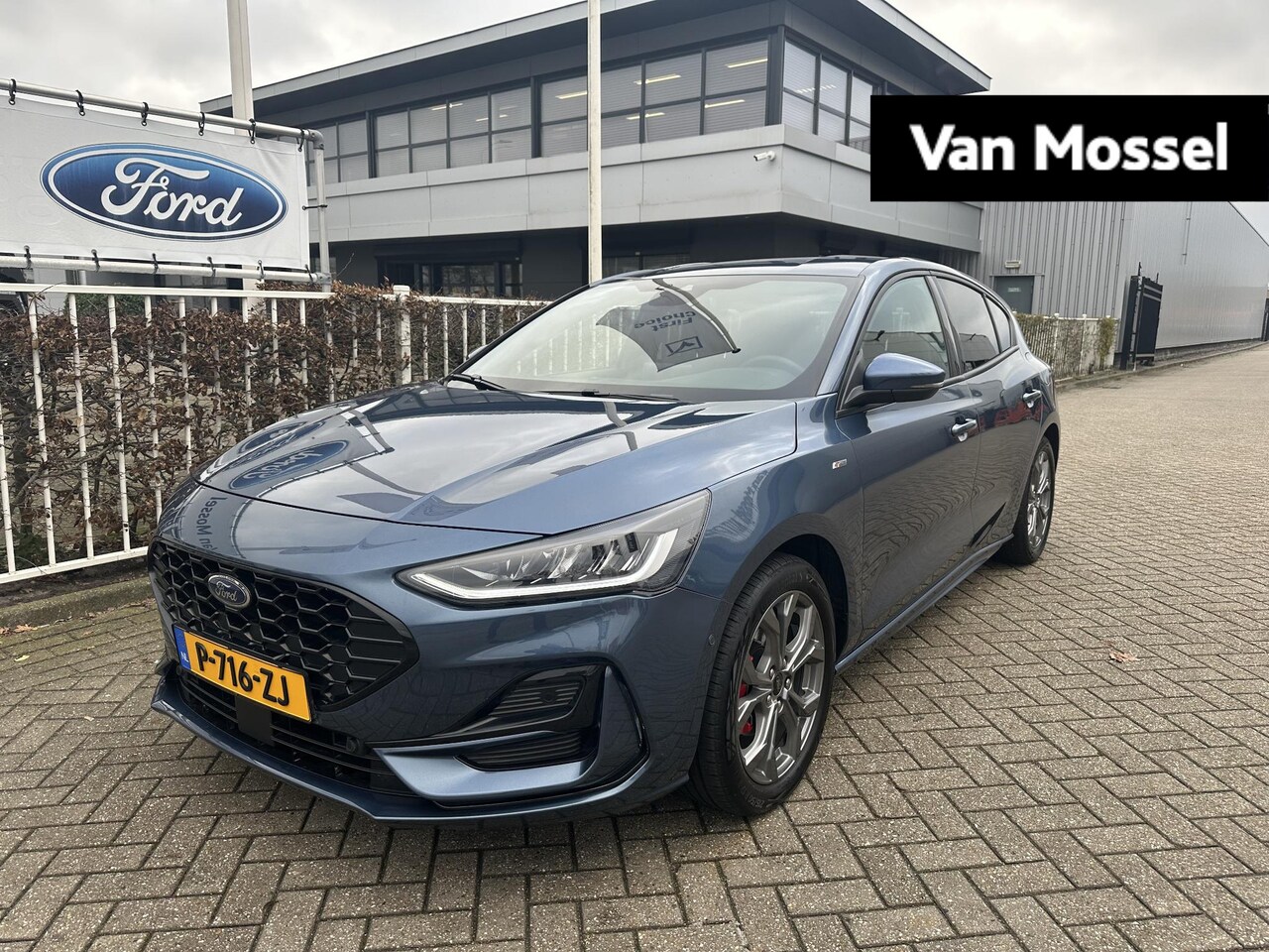 Ford Focus - 1.0 EcoBoost Hybrid ST Line Style | Trekhaak | Navigatie | Winter Pack | Camera - AutoWereld.nl