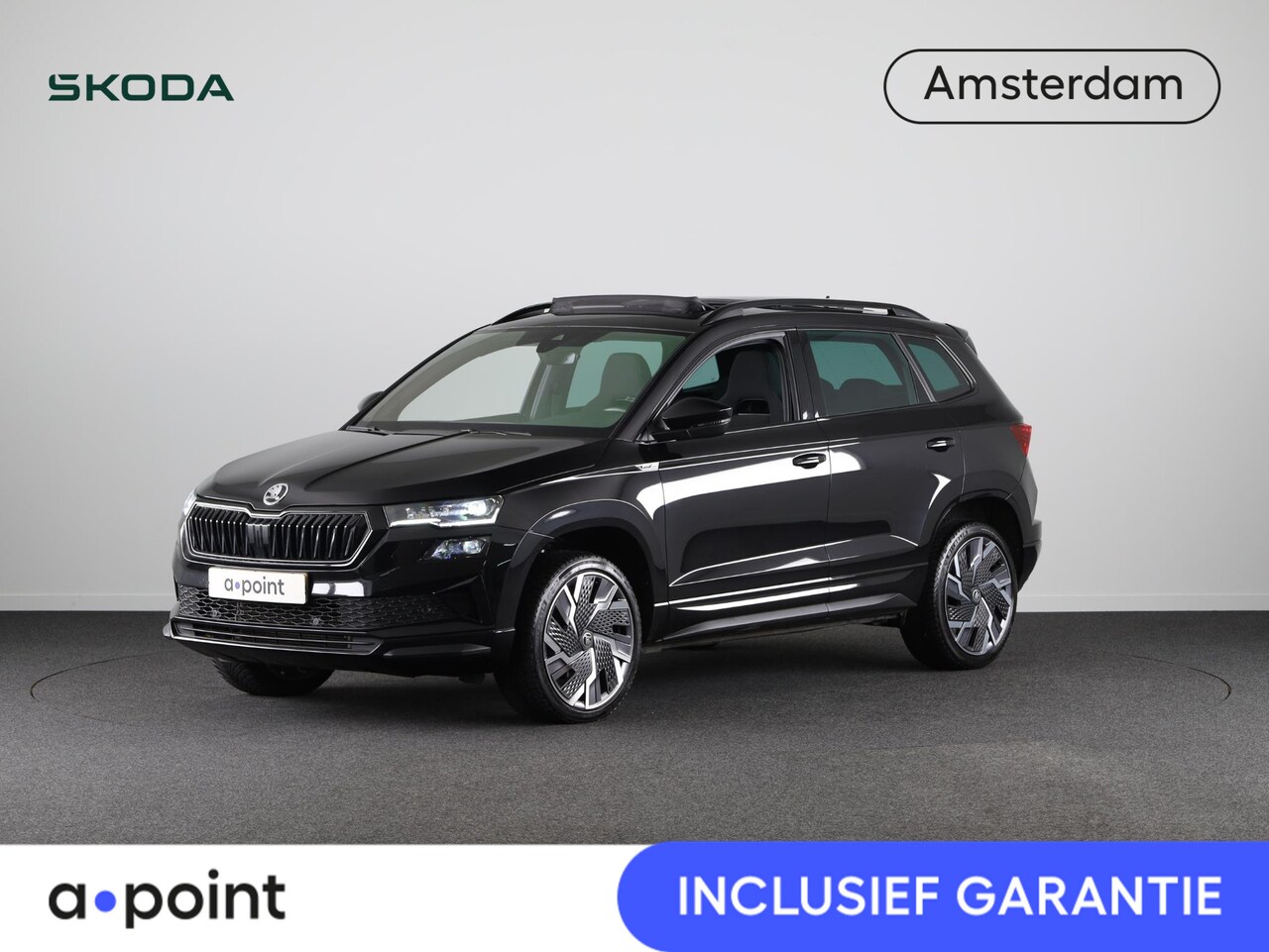 Skoda Karoq - 1.5 TSI ACT Sportline Business 150PK DSG (Automaat) | Panoramadak | Verlengde garantie | 1 - AutoWereld.nl