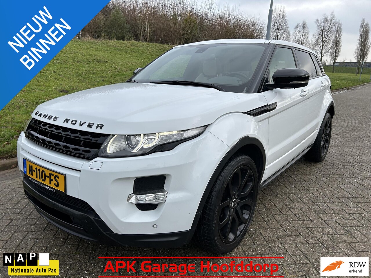 Land Rover Range Rover Evoque - 2.2 TD4 4WD Prestige / AUTOMAAT / PANO / LEER - AutoWereld.nl