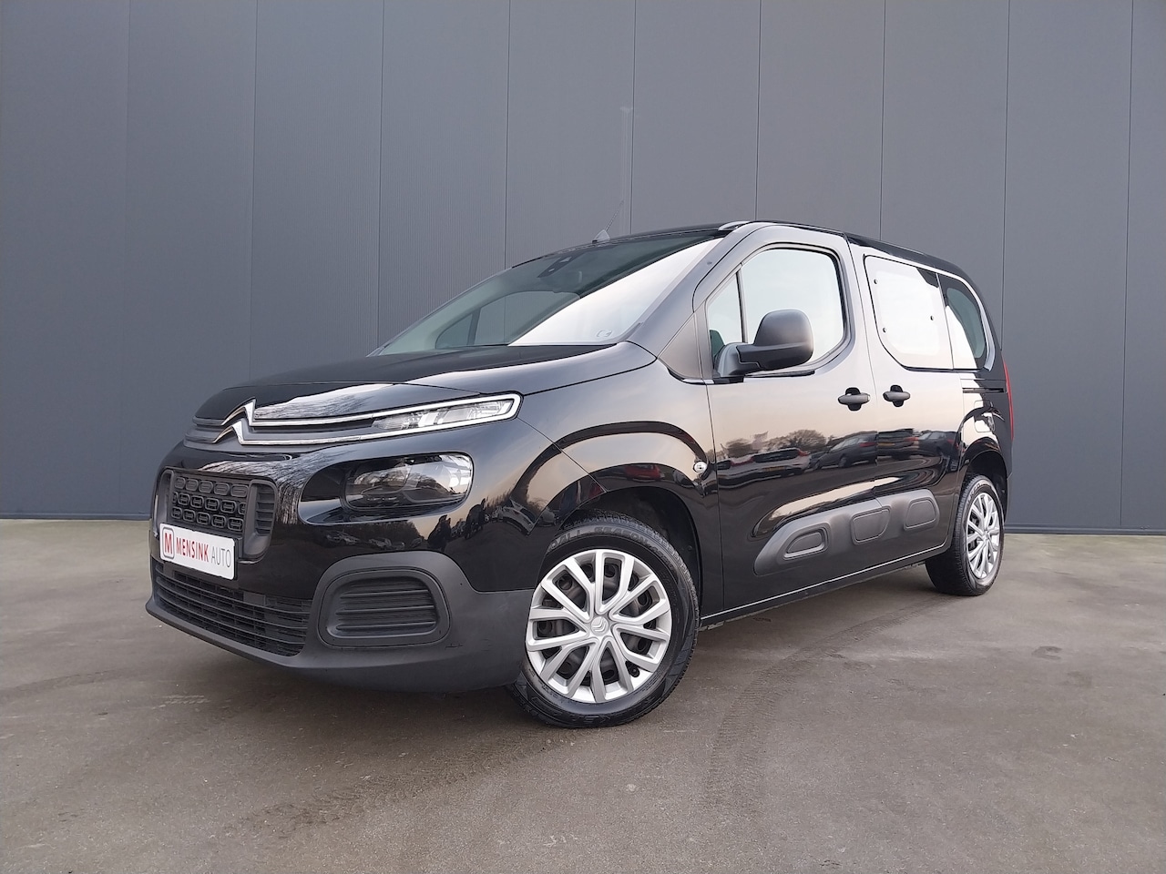 Citroën Berlingo - 1.2 PureTech 1e EIGENAAR 5 PERSOON CRUISE AIRCO 2x SD - AutoWereld.nl