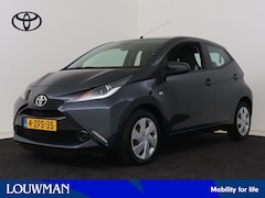 Toyota Aygo - 1.0 VVT-i x-play I Airco I 5 Deurs I Zuinig I USB I Centrale vergrendeling met afstandsbed