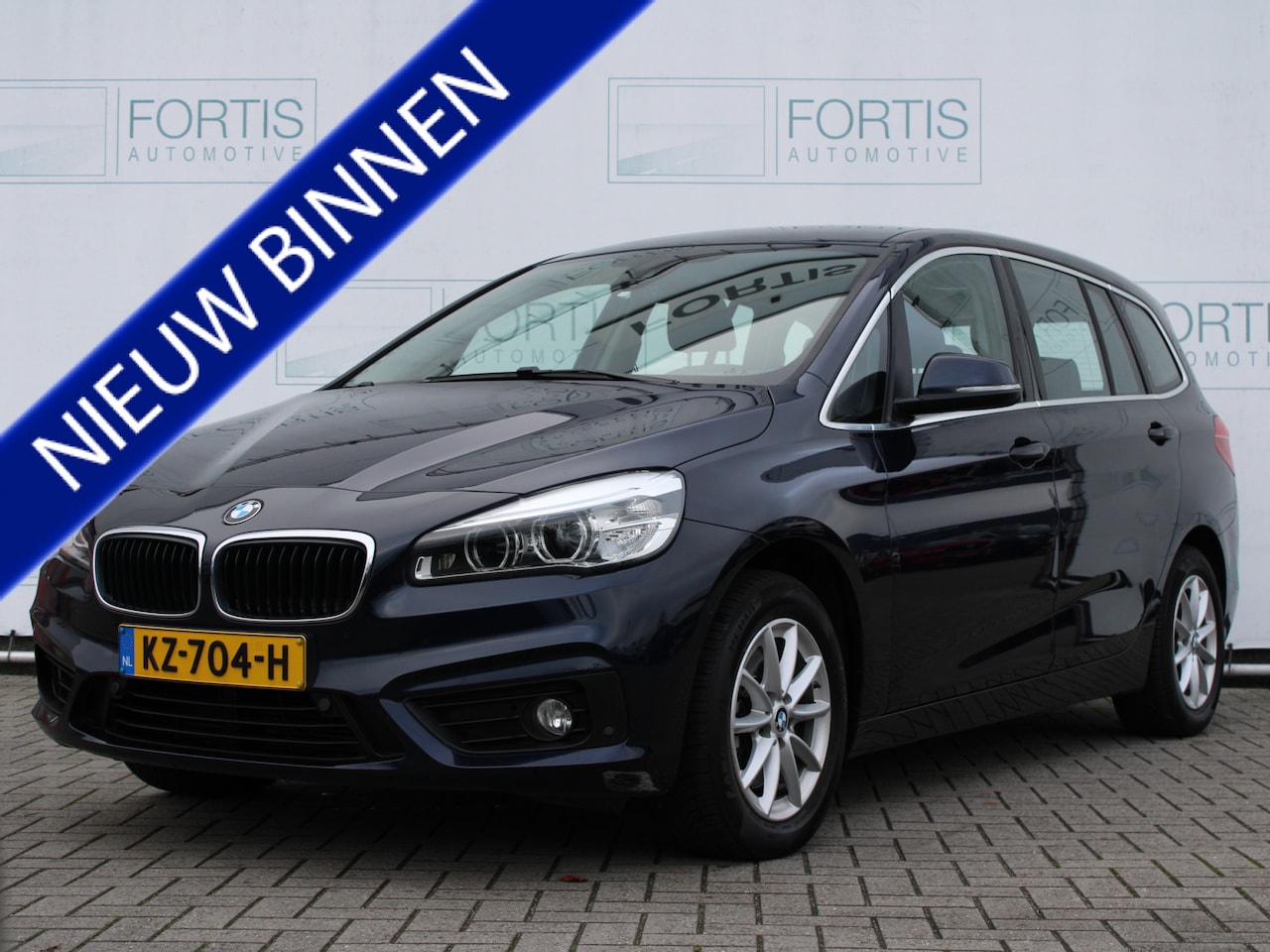 BMW 2-serie Gran Tourer - 218i Centennial High Executive NL AUTO | LEDER | PD VOOR ACHTER | STOELVERW | HEAD UP! - AutoWereld.nl