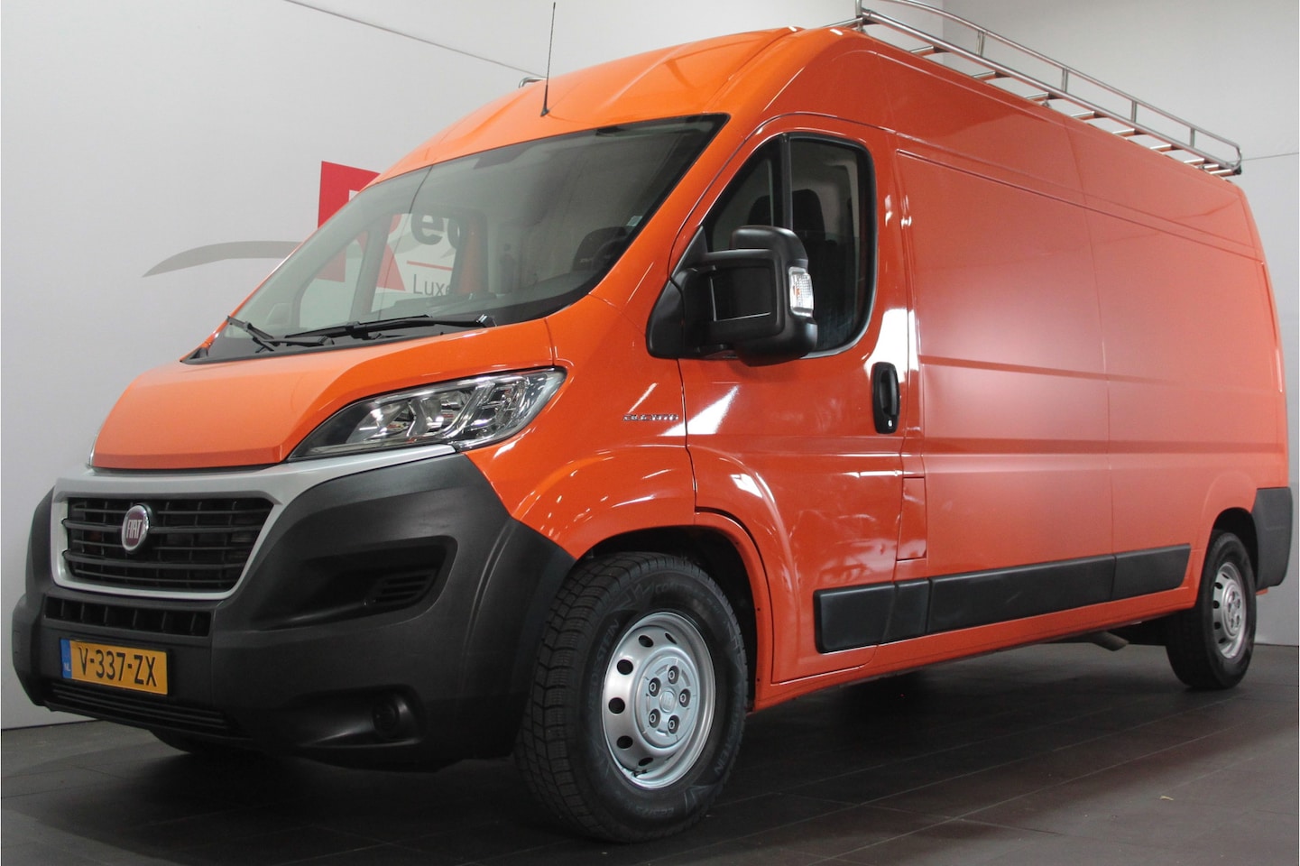 Fiat Ducato - 35H 2.3 MultiJet L3H2 - Navi / Trekhaak / Bluetooth / Airco - AutoWereld.nl