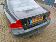 Volvo S60 - 2.4 Edition Minder dan 3 ton gereden!