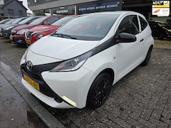 Toyota Aygo - 1.0 VVT-i x | NIEUWE APK | 12MND GARANTIE | AIRCO |