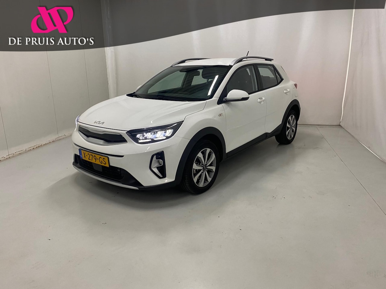 Kia Stonic - 1.0 T-GDi MHEV 120 PK DynamicLine ACC Camera Navi DMV Apple Carplay Rijstrooksensor - AutoWereld.nl