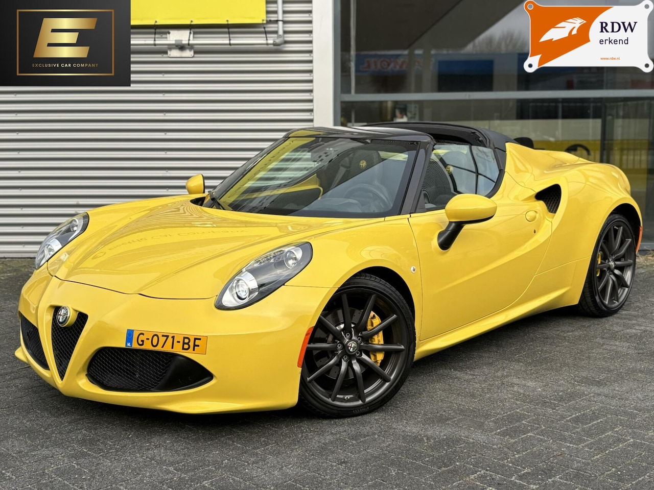 Alfa Romeo 4C Spider - 1750TBI TCT | Giallo Prototipo | Carbon - AutoWereld.nl