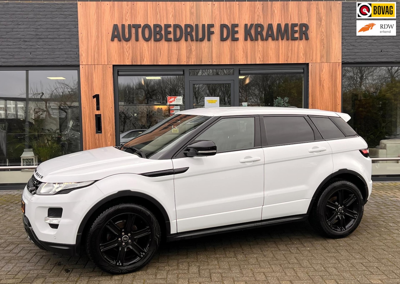 Land Rover Range Rover Evoque - 2.2 TD4 4WD Prestige 2.2 TD4 4WD Prestige - AutoWereld.nl