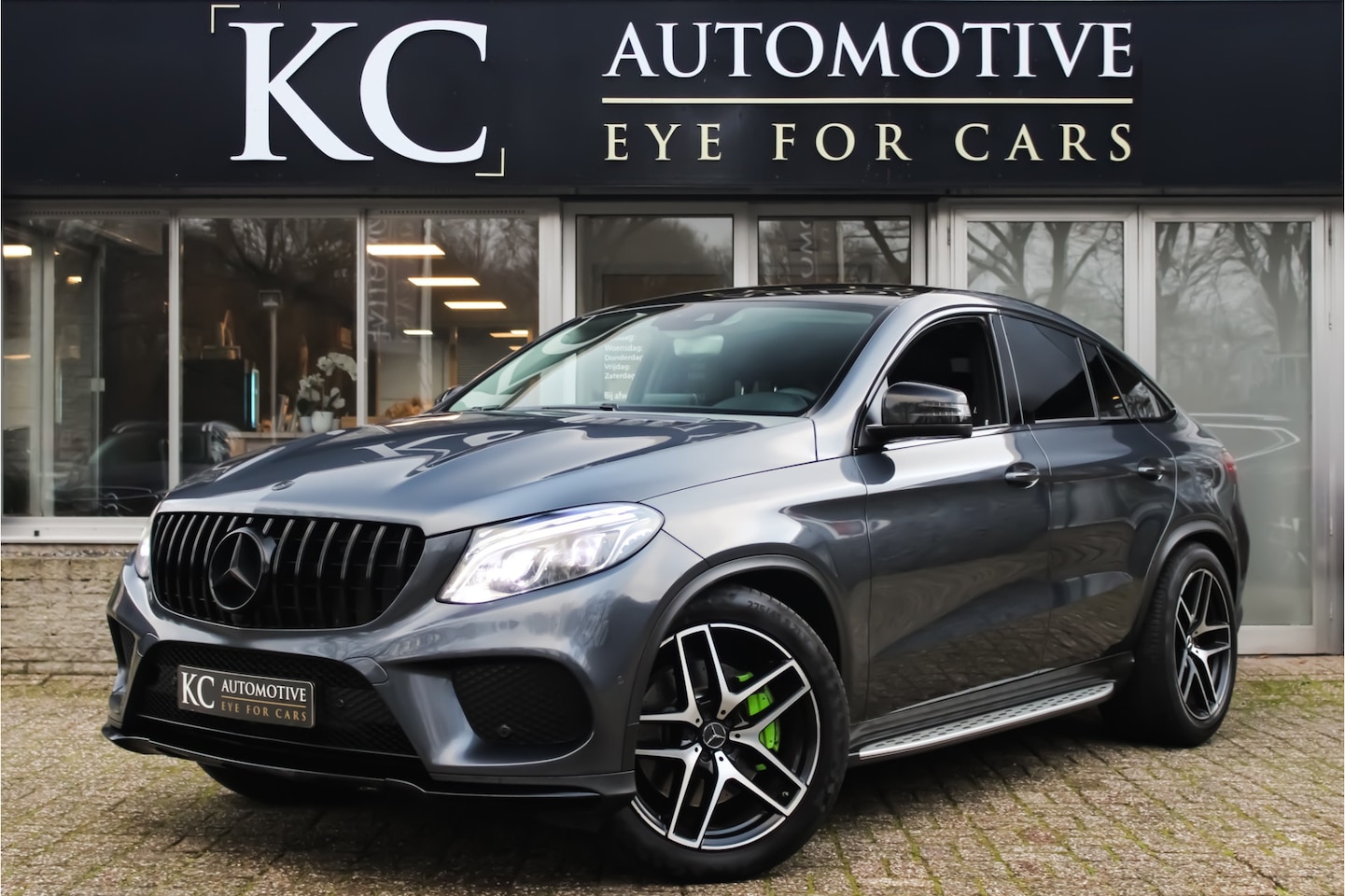 Mercedes-Benz GLE-Klasse Coupé - 450 AMG 4MATIC VAN: 49.950,- VOOR 43.333,- EINDEJAARSVOORDEEL: 6.617,- - AutoWereld.nl