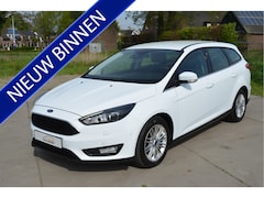 Ford Focus Wagon - 1.5 Titanium 150 PK | Navigatie | Climate Control | Xenon | Cruise Control | PDC VERKOOP T