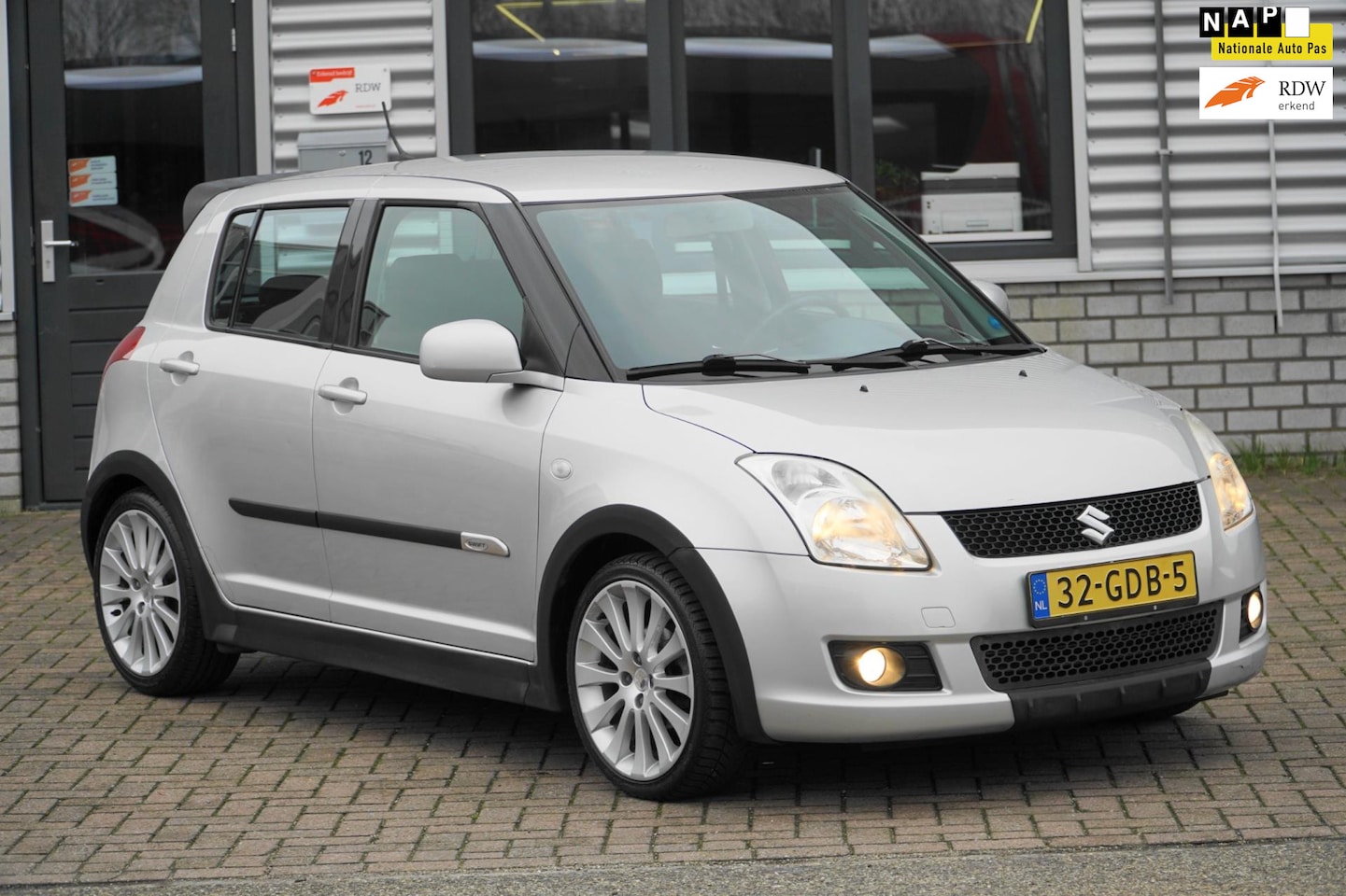 Suzuki Swift - 1.3 Shogun 2E EIG. NL AUTO - AutoWereld.nl