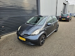 Toyota Aygo - 1.0-12V