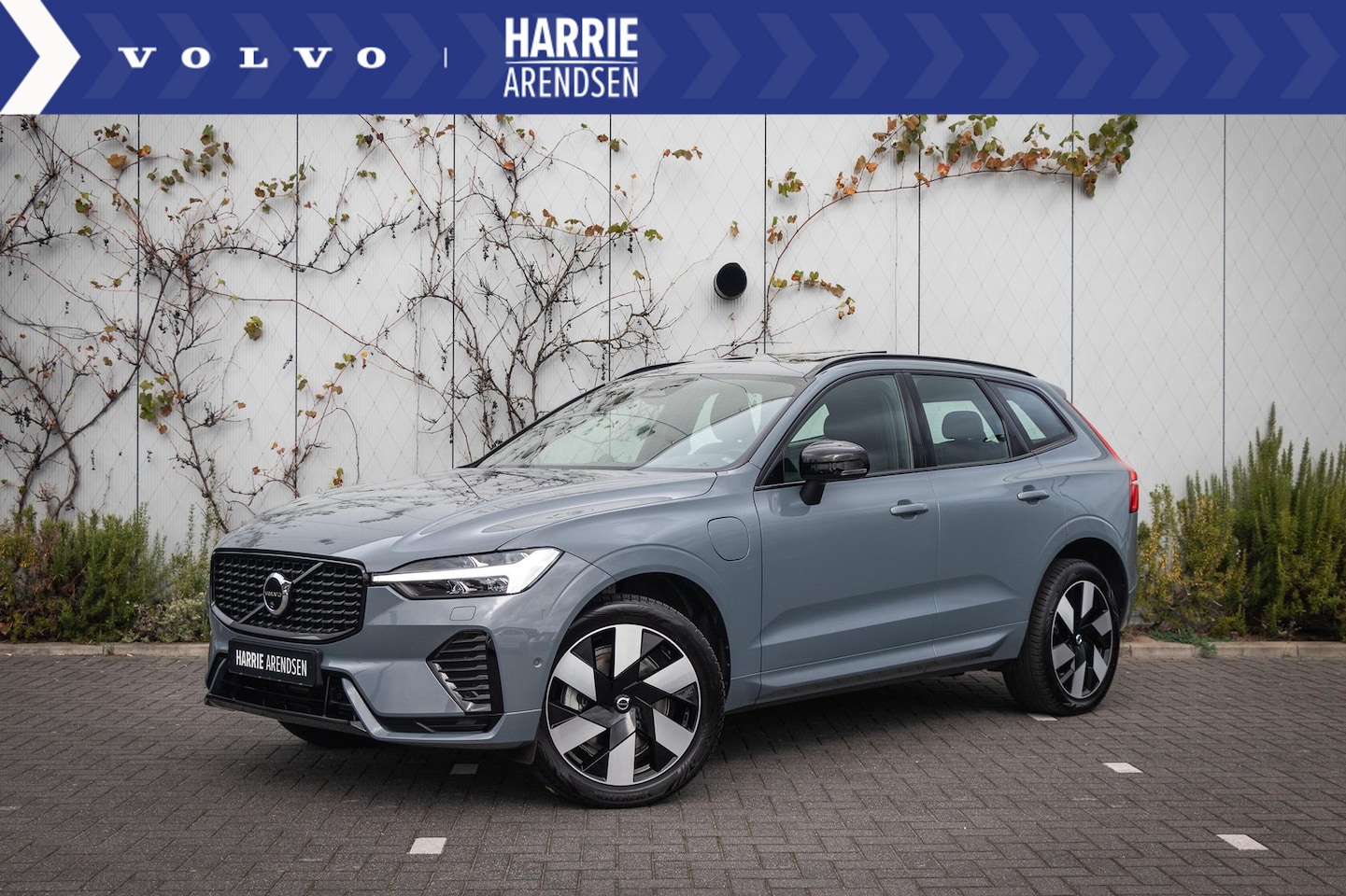 Volvo XC60 - T6 Plug-in hybrid AWD Ultimate Dark | Luchtvering | Bowers & Wilkins audio | 360 Graden ca - AutoWereld.nl