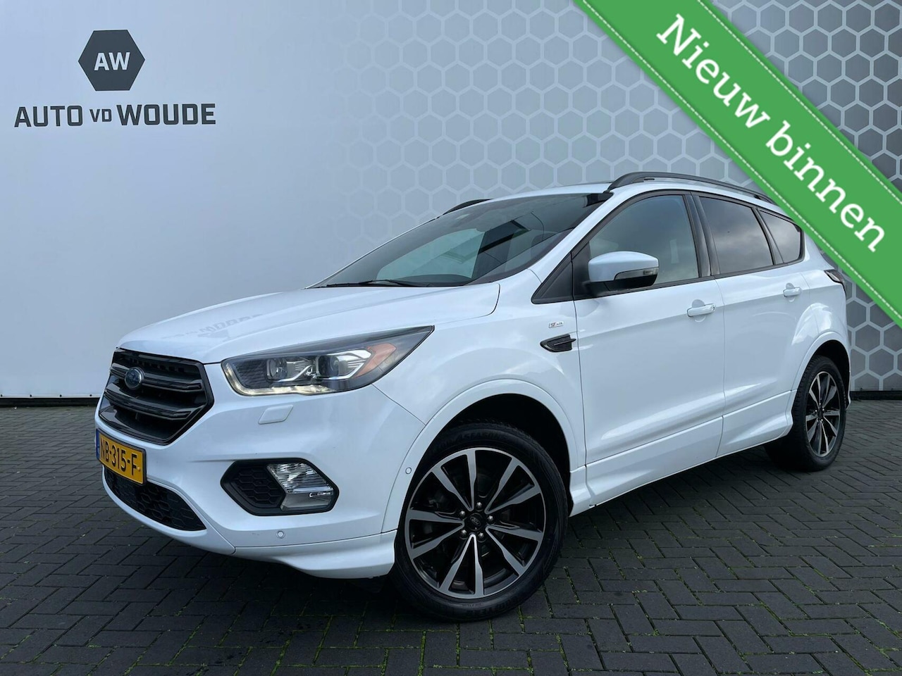 Ford Kuga - 1.5 EcoBoost ST Line PANO - AutoWereld.nl