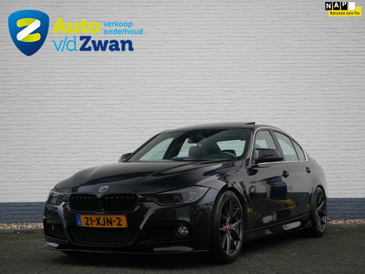 BMW 3-serie - 320i High Executive M-Sport/Schuif-kantel/Memory - AutoWereld.nl