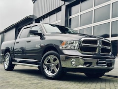 Dodge Ram 1500 - 5.7 V8 | 4x4 | Crew Cab 5'7 | Open dak | Huif | Sidebars | Camera | Nette Staat | 1e Eigen