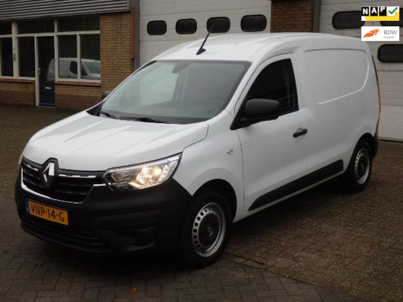 Renault Express - 1.5 DCI 70 KW EU6 COMFORT AIRCO NAVI CRUISE PDC NIEUW MODEL - AutoWereld.nl