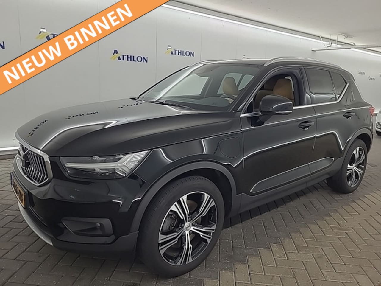 Volvo XC40 - 1.5 T5 Recharge Inscription [ACHTERUITRIJCAMERA, ADAPTIVE CRUISE, STANDKACHEL, CARPLAY, VO - AutoWereld.nl