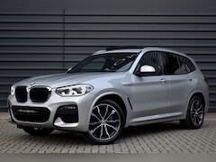 BMW X3 - xDrive30e High Executive M Sport | Panoramadak | 20'' M Velgen | Camera | Stoelverwarming