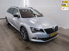 Skoda Superb Combi - 1.5 TSI ACT Sportline Business+Xenon+Alcantara+Vitrual+Navigatie+19"lmv = SUPER PRIJS