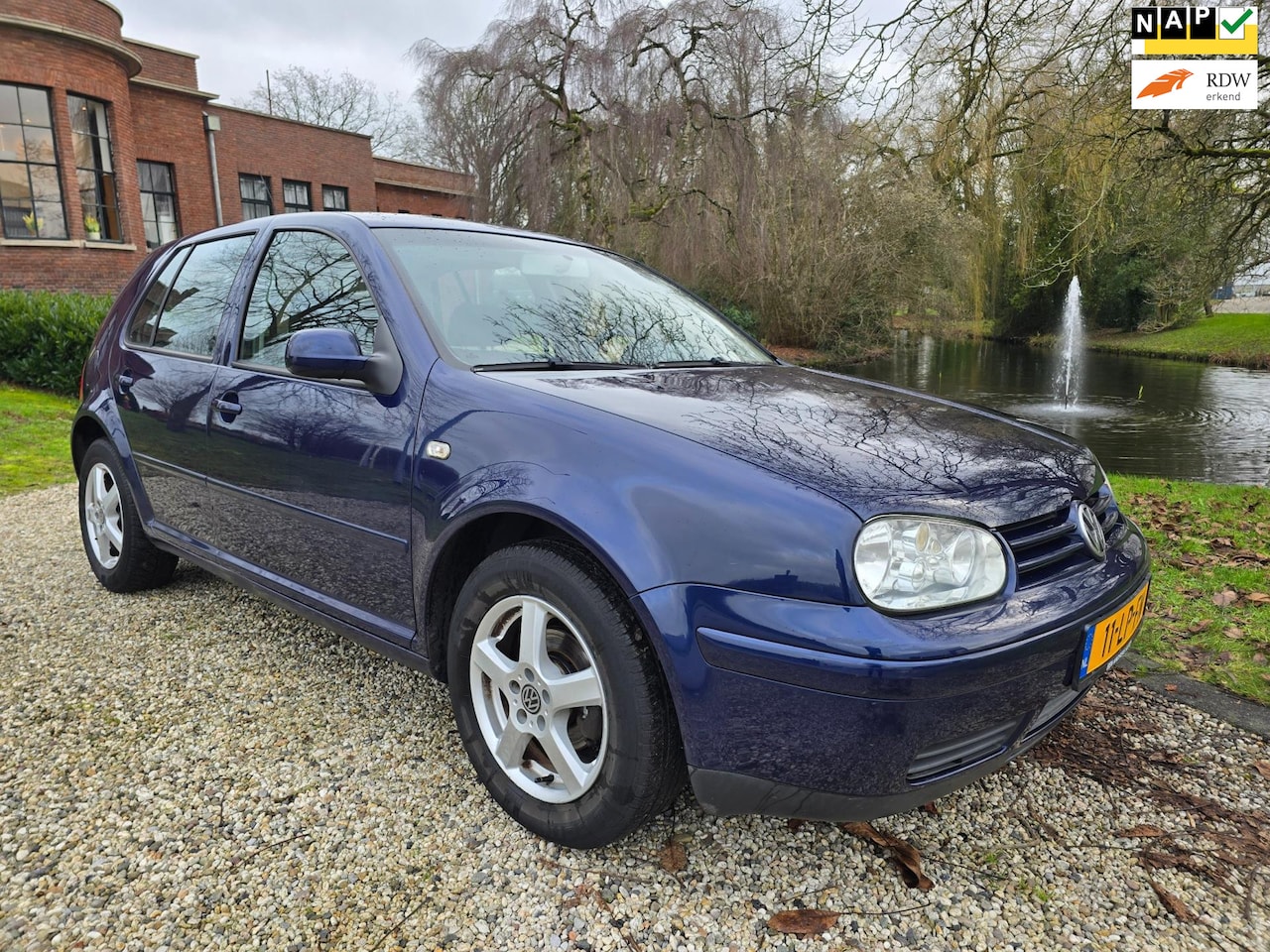 Volkswagen Golf - 1.6 5-deurs AIRCO/cruise *apk:08-2025* - AutoWereld.nl