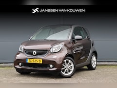 Smart Fortwo - EQ Business Solution 18 kWh / Navi / SOH 93%/ Stoelverwarming /