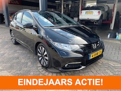 Honda Civic Tourer - 1.8 Sport | Navigatie | Camera | ADAS 1