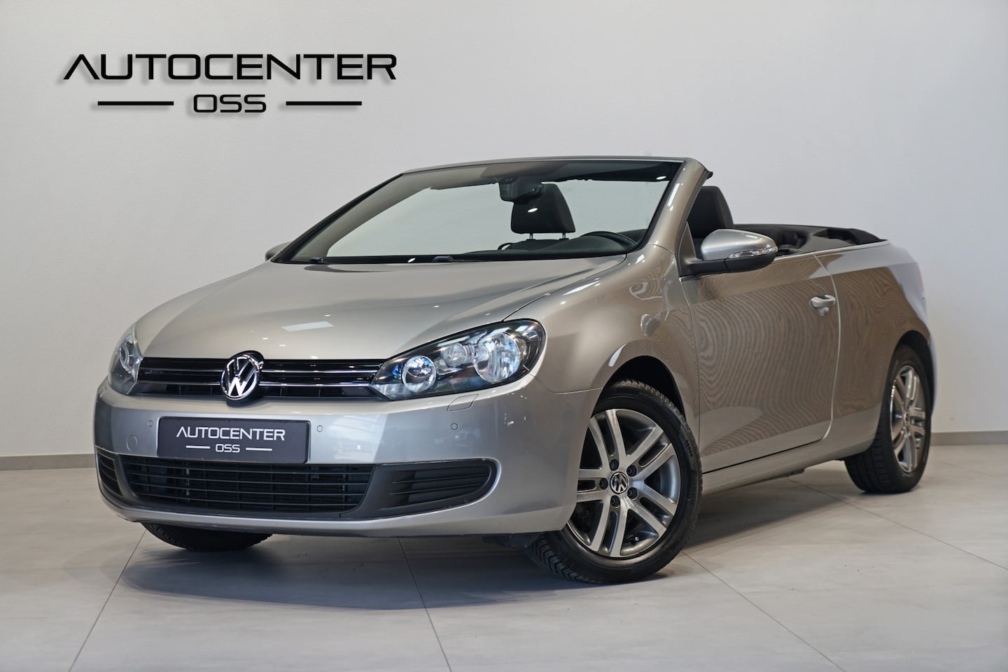 Volkswagen Golf Cabriolet - 1.4 TSI ✅ NAVI ✅ CRUISE ✅ AFN.TREKHAAK ✅ AUT.AIRCO ✅ WINDSCHERM - AutoWereld.nl