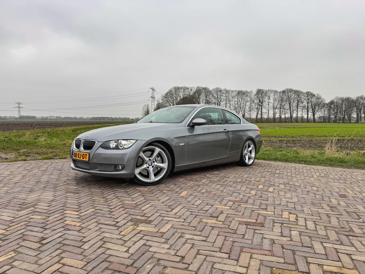 BMW 3-serie Coupé - 335i High Executive E92 Coupé | Handbak | NL-auto - AutoWereld.nl