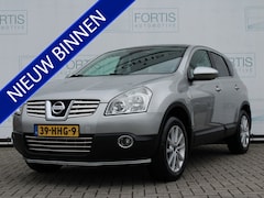 Nissan Qashqai - 2.0 Tekna NL AUTO | CAMERA | NAVI | EXTRA SET ZOMERBANDEN OP VELG PANODAK | APK T/M 10/202