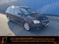 Toyota Avensis Wagon - 1.8 VVTi Luna Clima, Radio, Schade rechts achter, Bij de verkoop van gebruikte voertuigen