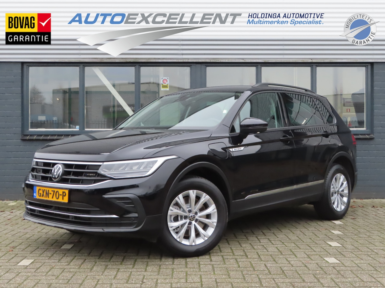 Volkswagen Tiguan - 1.4 TSI eHybrid Life Business | trekhaak wegklapbaar | camera | adaptive cruise - AutoWereld.nl