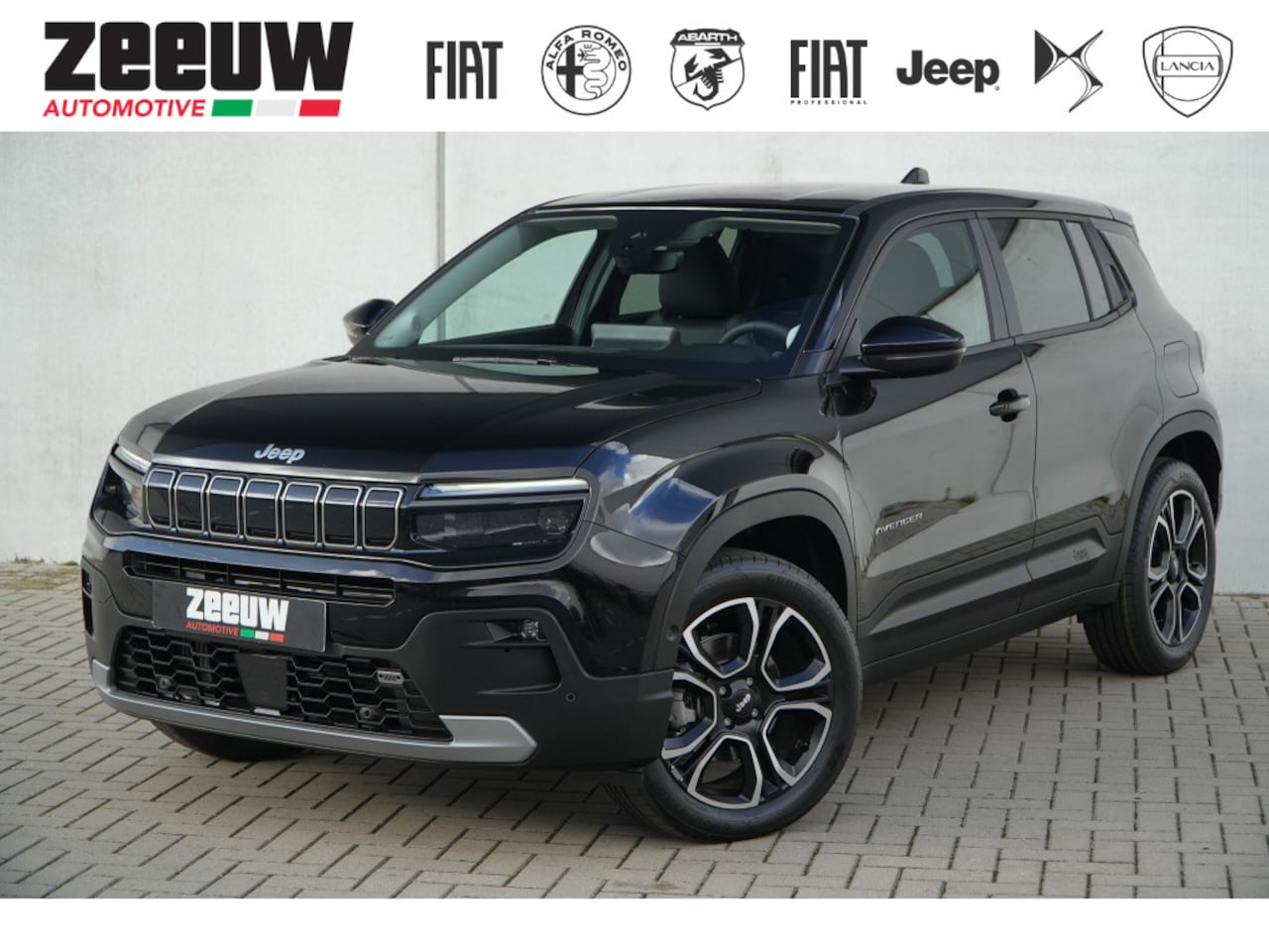 Jeep Avenger - 1.2 e-Hybrid Summit | Navi | Winter | Direct Leverbaar - AutoWereld.nl