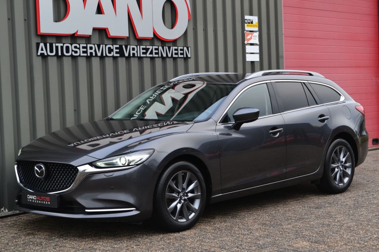 Mazda 6 Sportbreak - 2.0 SkyActive-G 165 LED/Camera/ACC/Applecarplay - AutoWereld.nl