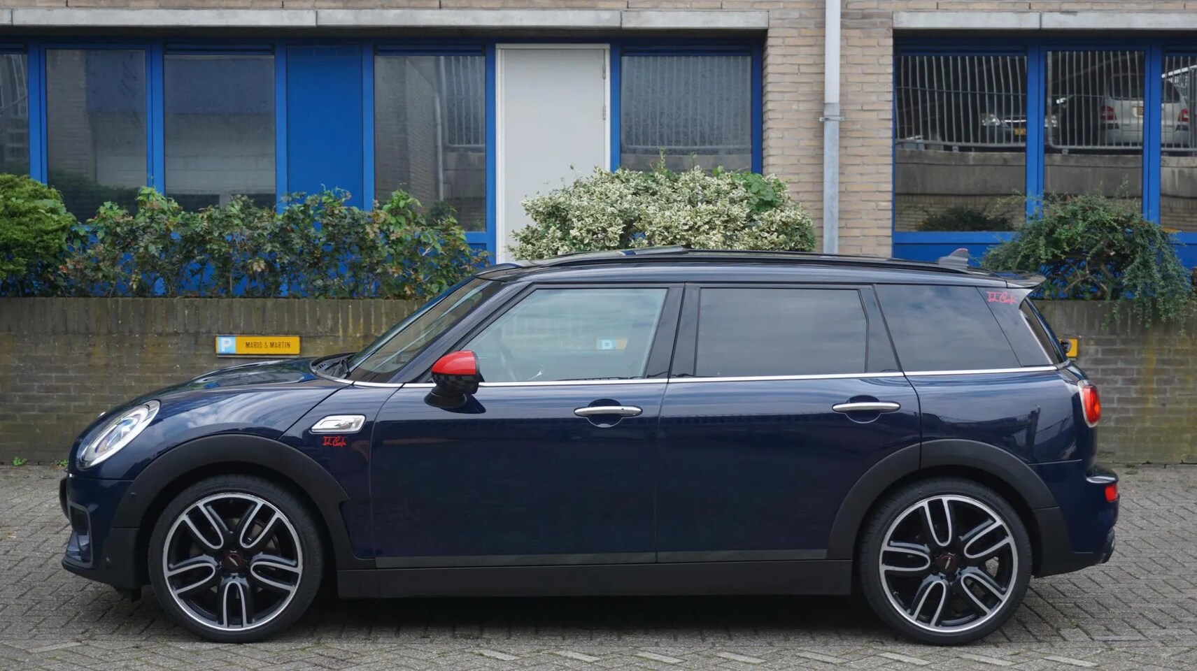 MINI Clubman - 2.0 Cooper S Chili Serious Business JCW - AutoWereld.nl