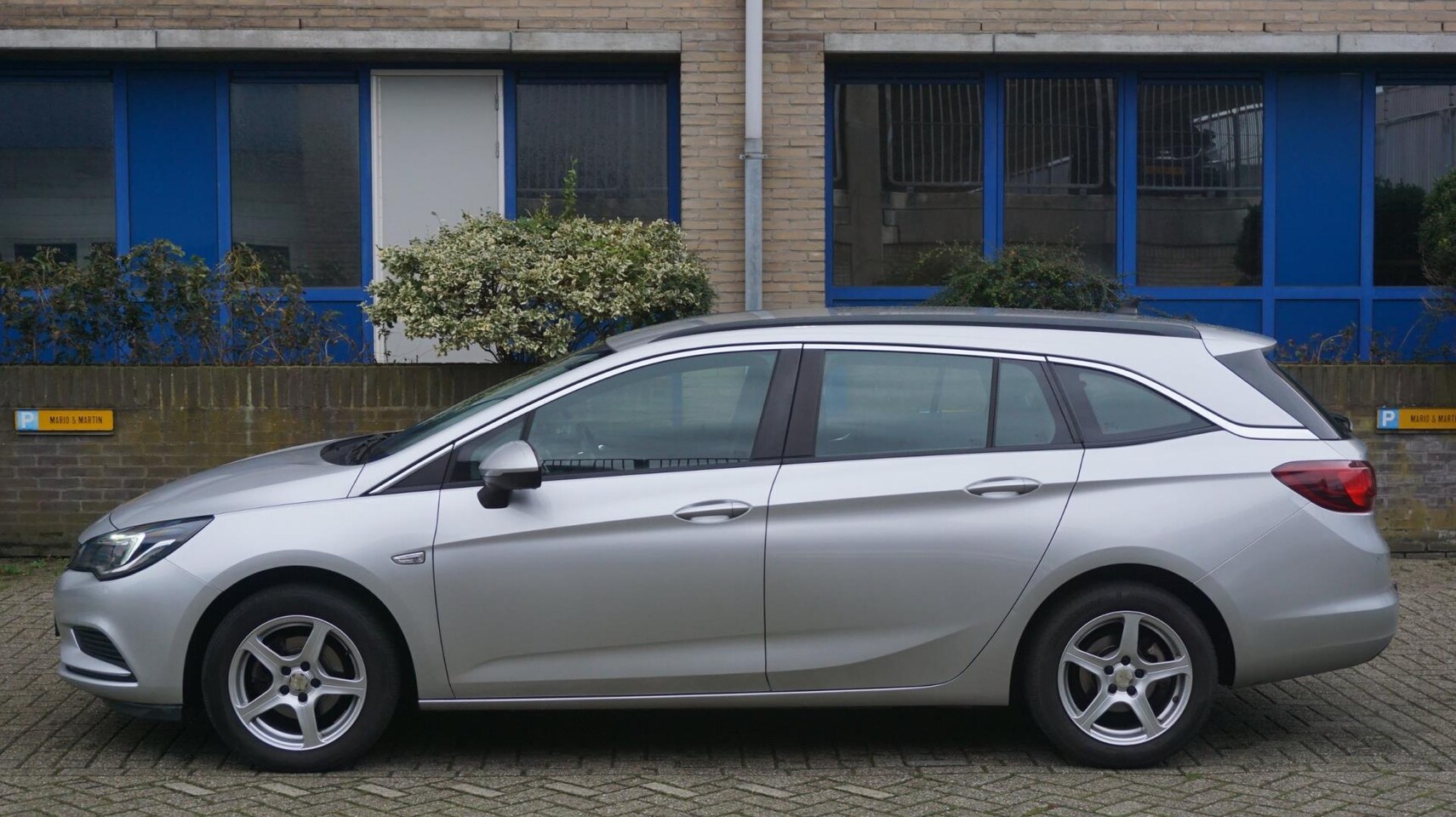 Opel Astra Sports Tourer - 1.0 Business Plus INCL.BTW - AutoWereld.nl