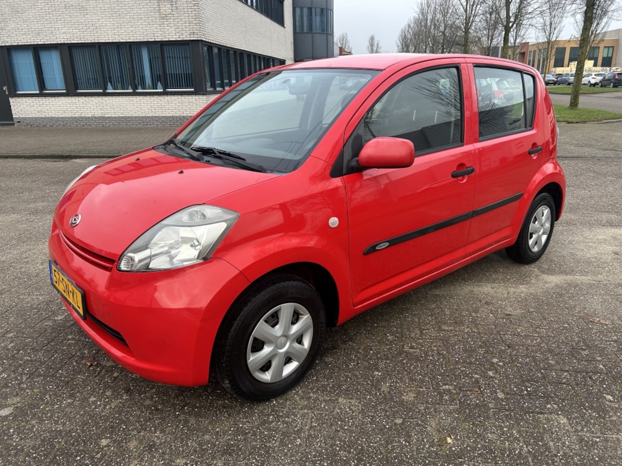 Daihatsu Sirion 2 - 1.0-12V Trend ELKTR-PKKT/ONDERH./NAP! - AutoWereld.nl