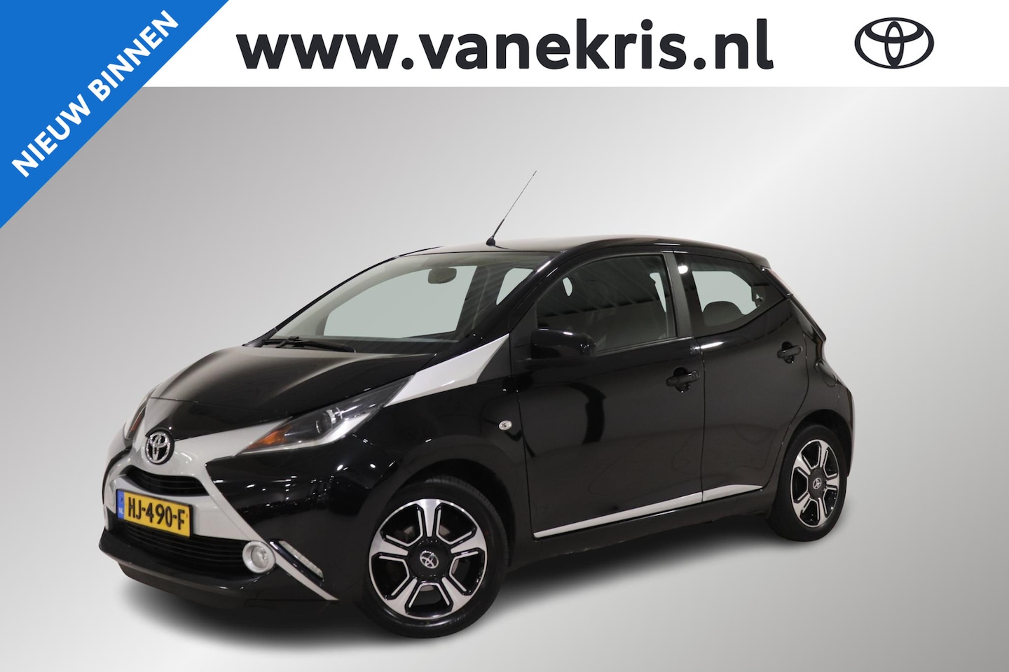 Toyota Aygo - 1.0 VVT-i x-clusiv 1.0 VVT-i x-clusiv, Lm velgen, Climate control, Subwoofer, Parkeercamera, Keyless entry/st - AutoWereld.nl