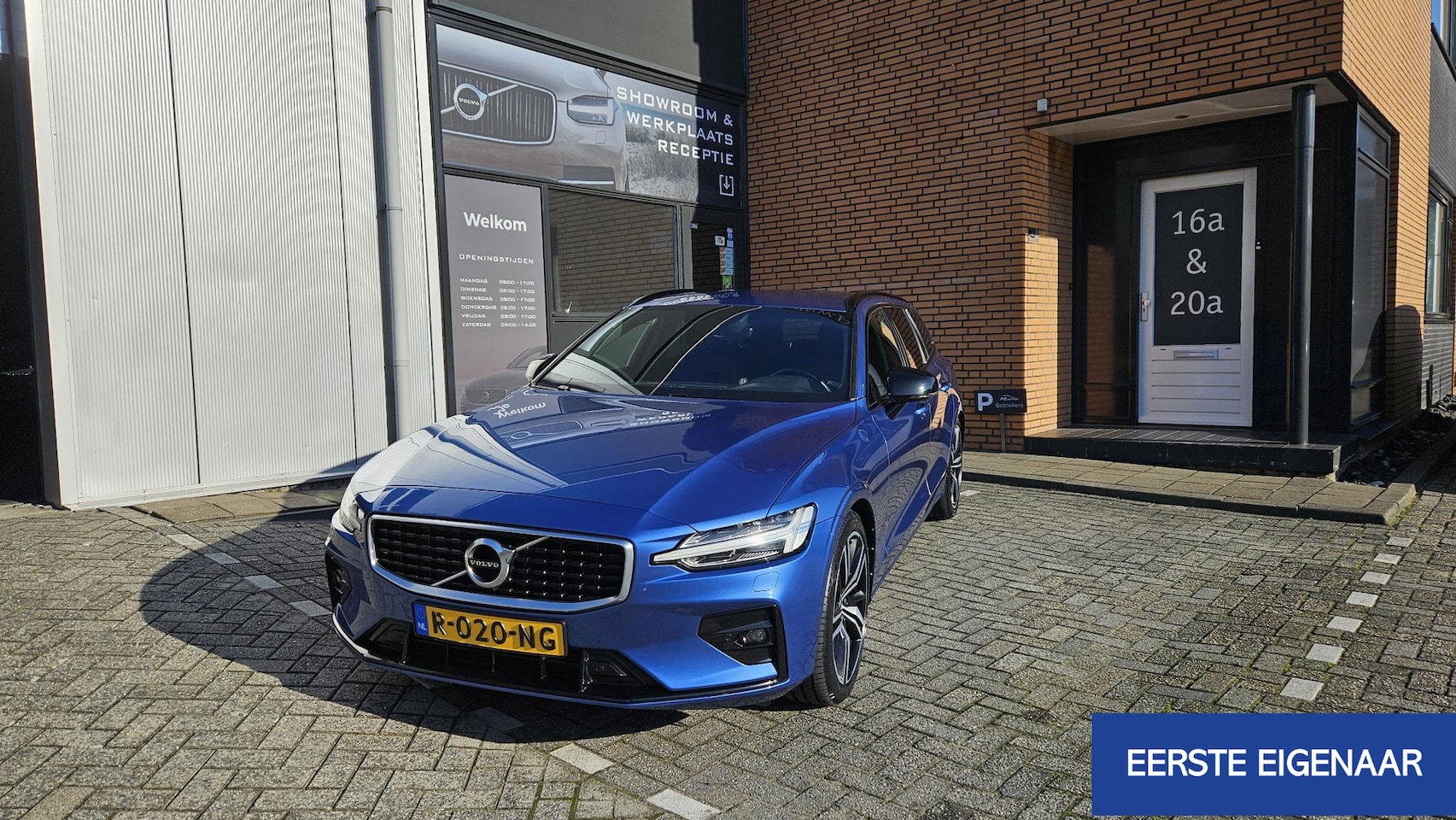 Volvo V60 - 2.0 D4 Momentum Pro 2.0 D4 Momentum Pro - AutoWereld.nl