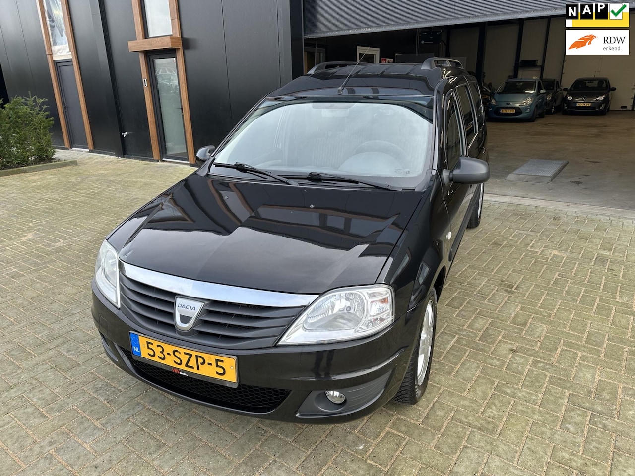 Dacia Logan MCV - 1.6-16V Blackline 1.6-16V Blackline - AutoWereld.nl