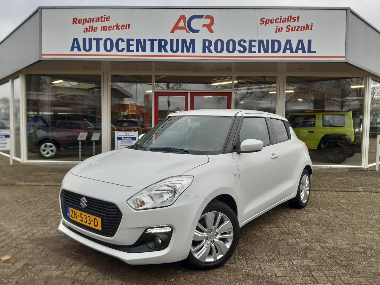 Suzuki Swift - 1.2 Select NAVI CRUISE LMV STOELVERWARMING CAMERA 2 SLEUTELS - AutoWereld.nl